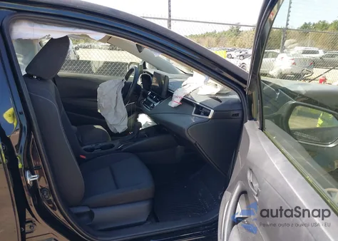 2024 Toyota Corolla Le z USA, uszkodzony, nr VIN JTDB4MEE8R3019254